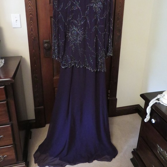 J Kara Three-Quarter Sleeve Beaded Dress Plum - Picture 5 of 6